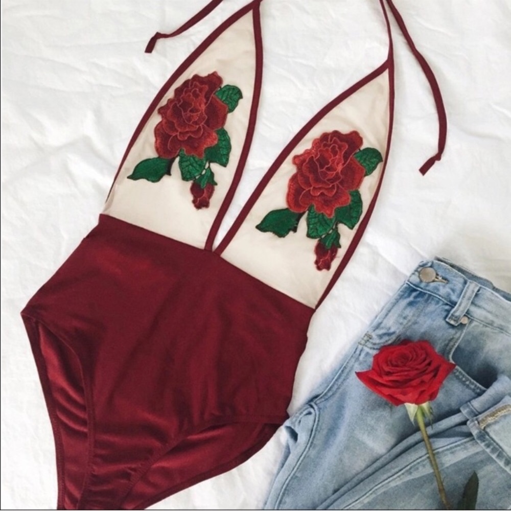 Rose embroidered mesh body suit ♥️